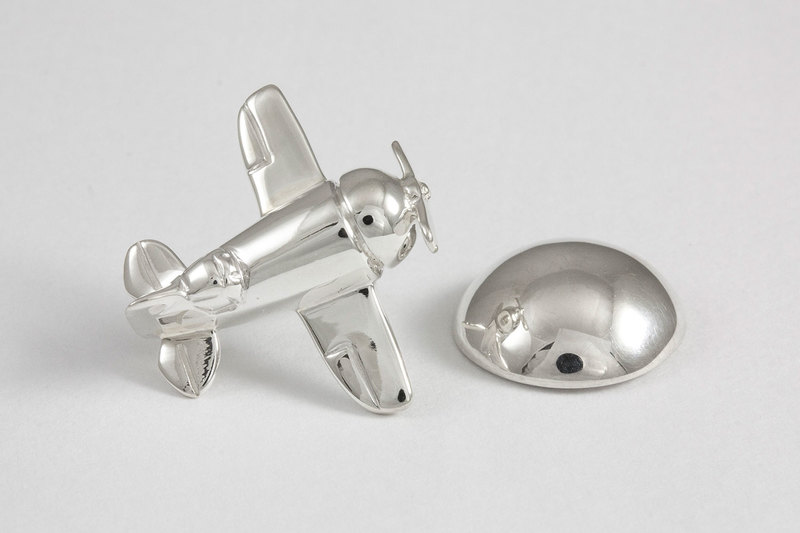 Airplane Lapel pin