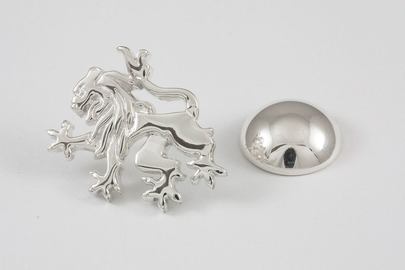 Lion Lapel pin