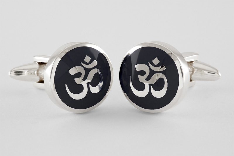 Om Cufflinks